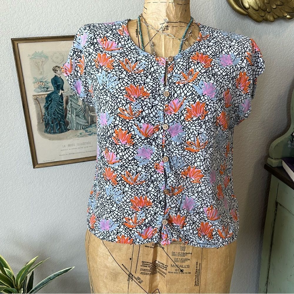 Anthropologie THML Black Orange Pink Geo Lotus Wood Button Up Blouse Sz XS Boho